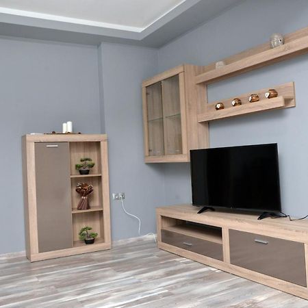 סלוניקי Luxury Apartment St Demetrios Downtown מראה חיצוני תמונה