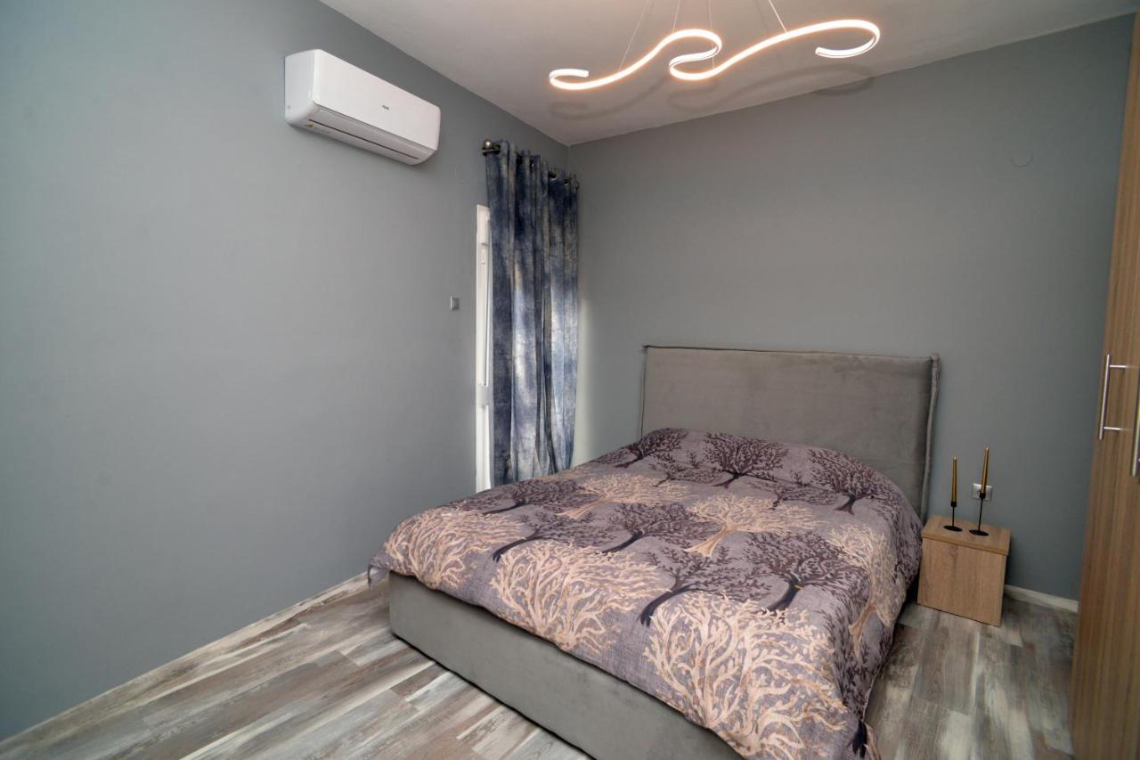 סלוניקי Luxury Apartment St Demetrios Downtown מראה חיצוני תמונה